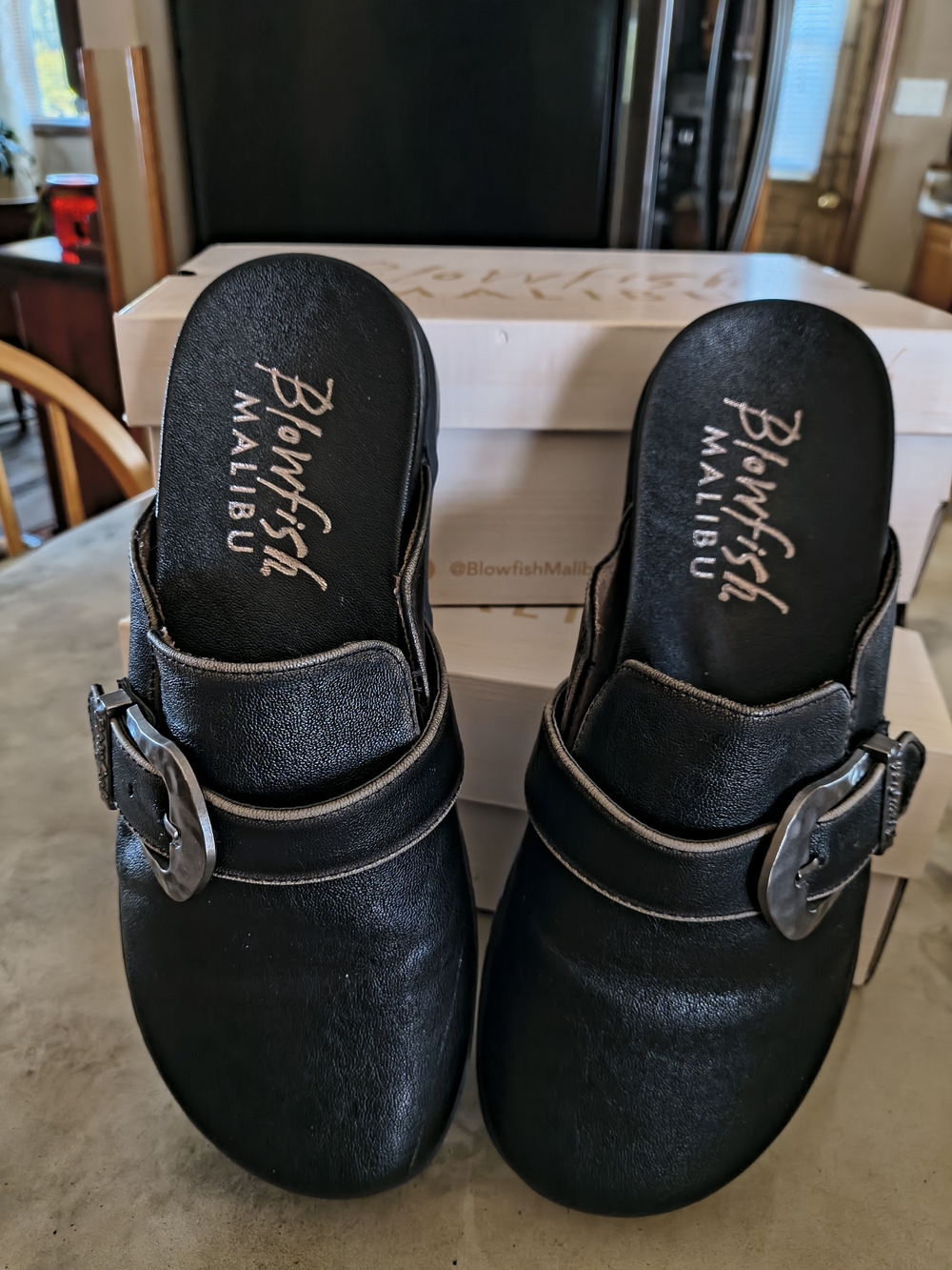 Blowfish Women’s Black Slip-On Clogs with Buckle